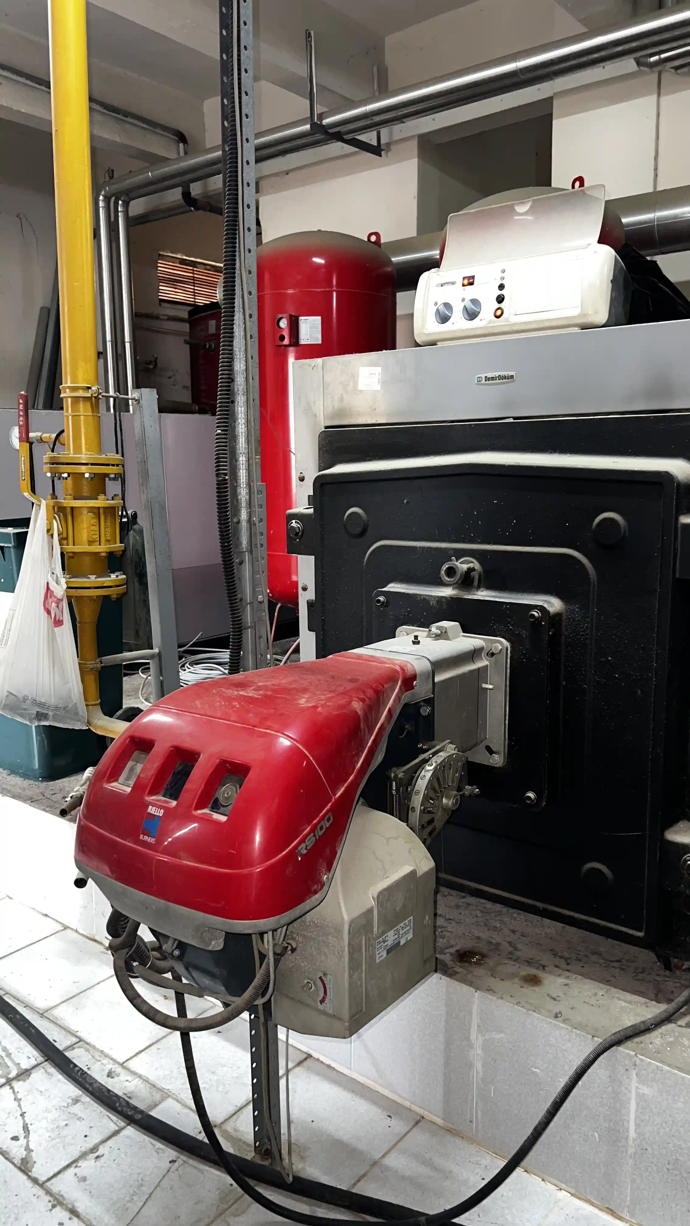 İzmir Sıcak Su Kazanı Montajı, Borulama ve Devreye Alma 🔧🔥